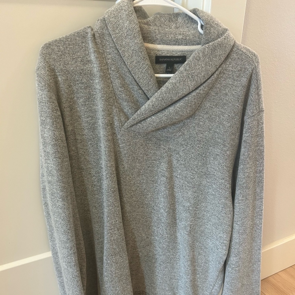 Banana Republic Men’s Sweater